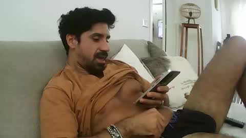 ilmangj90 online show from September 2025 08:47:01 AM