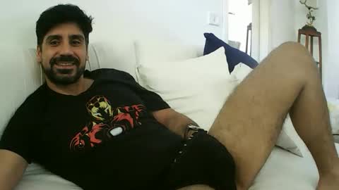 ilmangj90 online show from May 2026 08:08:02 AM