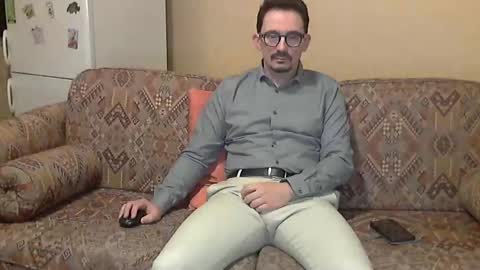 ilovecuteguy79 online show from May 2026 03:13:01 AM