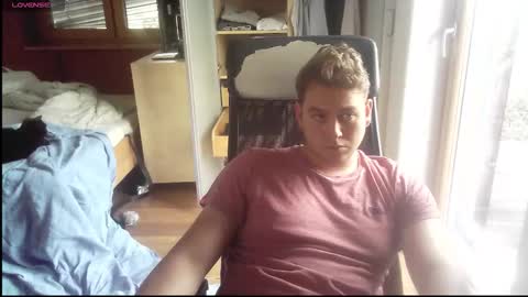 Snapshot of iloveyoutoo2000 chatting on September 2025 12:53:01 PM iloveyoutoo2000 online show from September 2025 12:53:01 PM