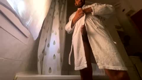 IlPizzaboy online show from September 2025 10:19:02 AM