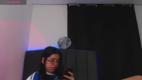 Snapshot of ily_bea chatting on January 2025 02:18:01 AM Ily Bea online show from January 2025 02:18:01 AM