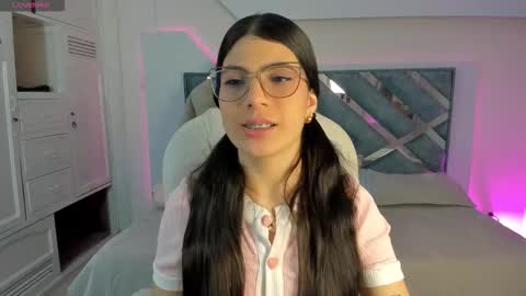 Snapshot of im__abby chatting on September 2025 12:40:01 PM Abby online show from September 2025 12:40:01 PM