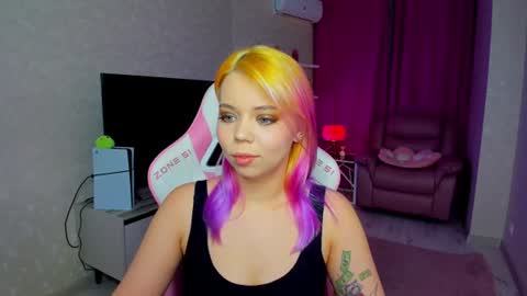 Roxy online show from June 2026 05:25:01 PM