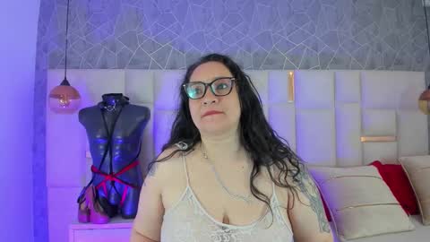 Alaya online show from December 2025 04:19:02 AM