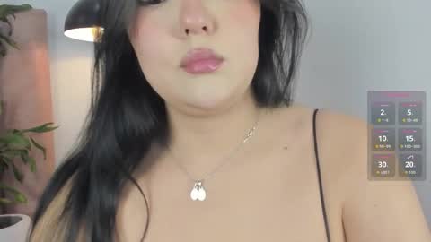 Aleja  online show from December 2025 01:13:02 AM