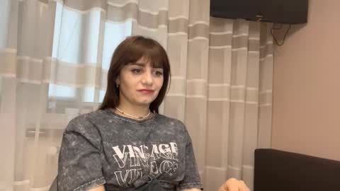 Snapshot of im_alisa_ chatting on October 2025 07:28:02 AM Alisa online show from October 2025 07:28:02 AM