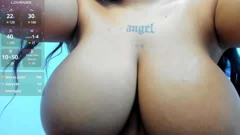 Snapshot of im_angels7 chatting on December 2024 05:40:02 PM Angela online show from December 2024 05:40:02 PM