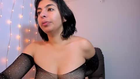 Snapshot of im_anna_ chatting on March 2025 12:01:01 PM im_anna_ online show from March 2025 12:01:01 PM