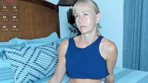 Christine -  online show from November 2025 01:10:01 PM