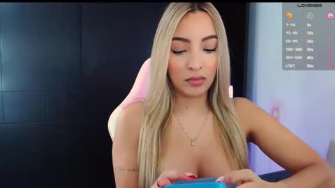 Grecia online show from October 2025 06:49:02 PM