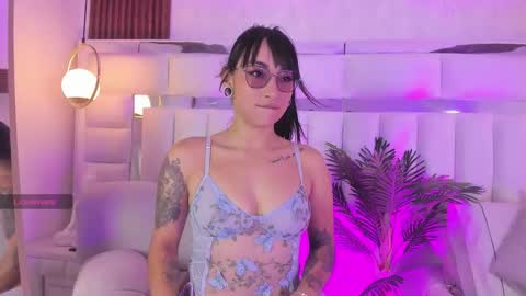 Kazumi online show from November 2025 01:04:02 PM