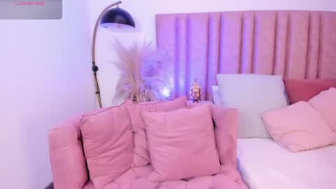 Lilyy  online show from June 2026 01:20:02 PM