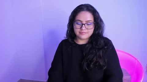 Snapshot of im_meii chatting on September 2025 09:40:02 PM mei mei uwu online show from September 2025 09:40:02 PM