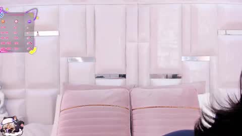 Snapshot of im_molly_angel chatting on September 2025 08:47:02 PM Moly online show from September 2025 08:47:02 PM