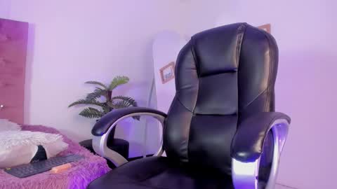 Snapshot of im_ralff chatting on March 2026 08:27:02 PM RALF online show from March 2026 08:27:02 PM