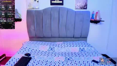 im_riley_ online show from May 2026 07:11:01 PM