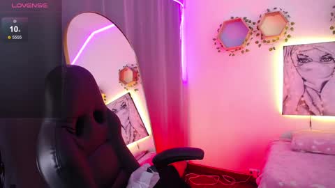 Jade Rosse online show from October 2025 06:38:02 PM