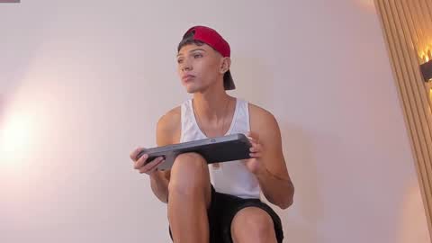 im_sebaslopez online show from February 2025 03:36:01 AM