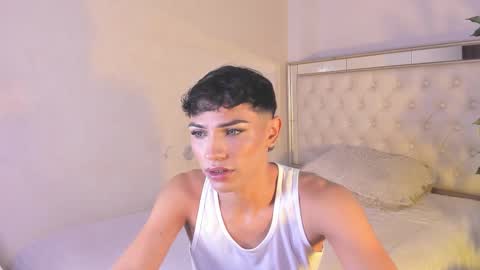 im_sebaslopez online show from February 2026 07:20:01 PM