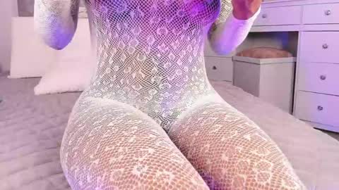 im_tyra online show from May 2026 05:48:01 AM