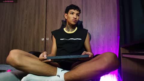 im_usuga online show from June 2026 10:49:01 AM