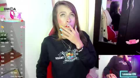 Snapshot of im_yoursweetlisa chatting on November 2025 10:04:02 PM Lisa Hyga online show from November 2025 10:04:02 PM