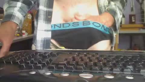 Snapshot of imaussiechris chatting on January 2025 02:37:02 AM Aussie Guy online show from January 2025 02:37:02 AM