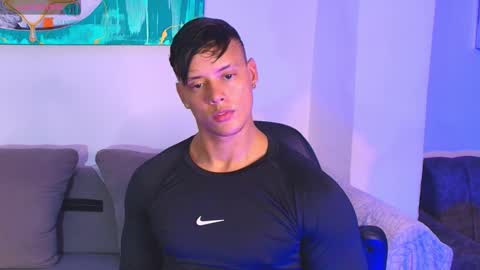 imconor online show from October 2025 10:54:02 PM