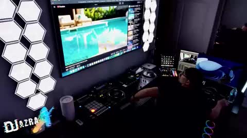 DJ Azra online show from February 2026 02:53:01 AM