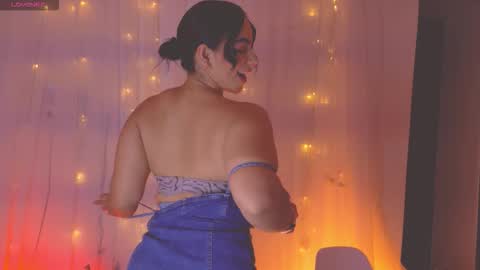 Snapshot of imleana chatting on February 2026 07:25:02 PM Leana online show from February 2026 07:25:02 PM