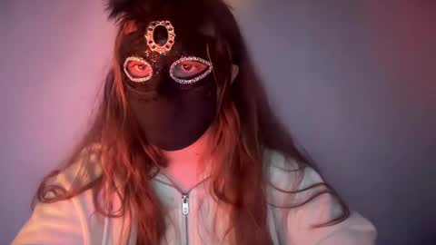 Miss Amelie online show from March 2025 10:08:02 AM