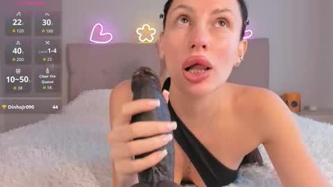 immolly1 online show from November 2025 08:58:02 AM