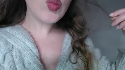 Snapshot of immouss chatting on February 2026 11:43:01 PM Pola online show from February 2026 11:43:01 PM