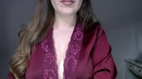 Snapshot of immouss chatting on February 2026 10:06:01 PM Pola online show from February 2026 10:06:01 PM