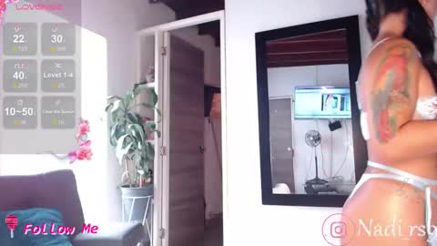 Nadia online show from September 2025 06:46:01 PM