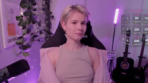 Snapshot of imnotmia chatting on March 2025 10:19:01 AM Mia online show from March 2025 10:19:01 AM