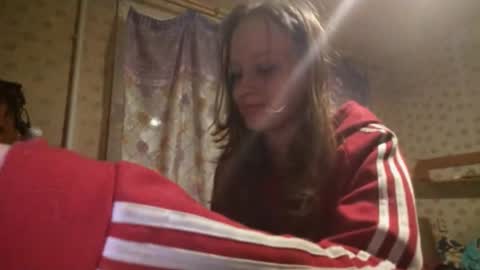 Ellie online show from March 2026 12:40:01 PM