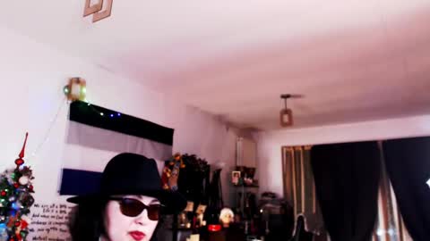 Snapshot of imperatrizasado chatting on December 2024 10:39:01 PM Empress online show from December 2024 10:39:01 PM