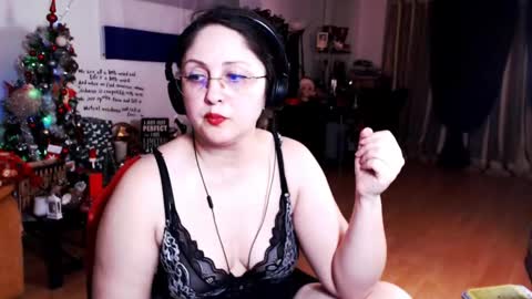 Snapshot of imperatrizasado chatting on January 2025 08:42:01 PM Empress online show from January 2025 08:42:01 PM