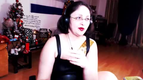 Snapshot of imperatrizasado chatting on February 2025 04:31:02 AM Empress online show from February 2025 04:31:02 AM