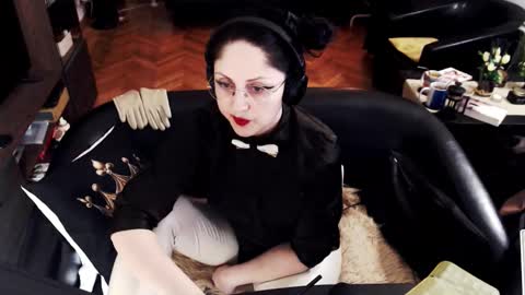 Snapshot of imperatrizasado chatting on April 2026 07:20:02 PM Empress online show from April 2026 07:20:02 PM