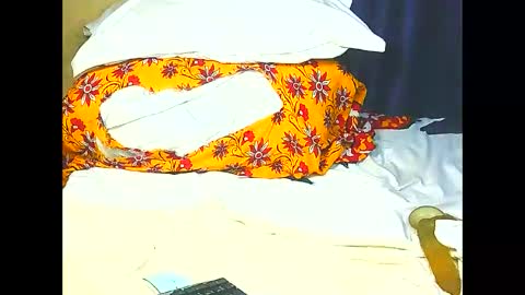 impress_ivy online show from May 2026 11:04:01 AM