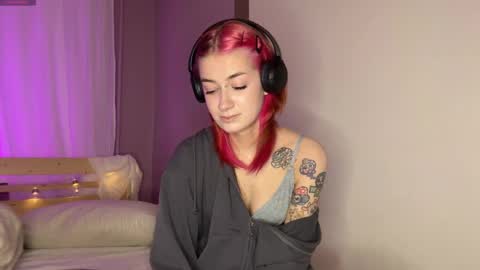 Dina online show from February 2026 01:10:01 PM