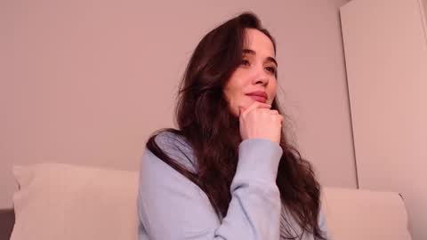 Lin online show from November 2025 05:46:02 PM