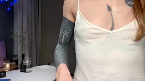 oksana  online show from October 2025 12:26:01 PM