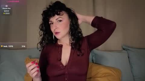 Ina Kush online show from November 2025 02:11:02 AM