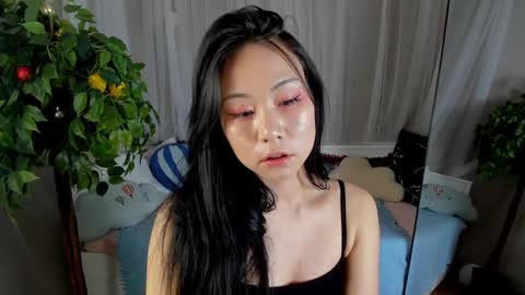 Snapshot of inari__okami chatting on December 2024 04:08:02 PM INARI online show from December 2024 04:08:02 PM