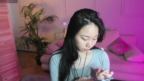 Snapshot of inari__okami chatting on February 2025 11:04:01 AM INARI online show from February 2025 11:04:01 AM