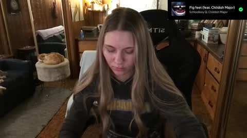 Snapshot of incognitoqueen chatting on January 2025 12:22:02 AM Carter online show from January 2025 12:22:02 AM